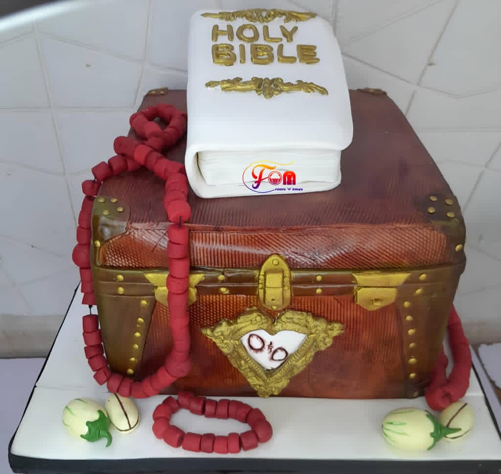 Celebration Cake & Smallchops Package