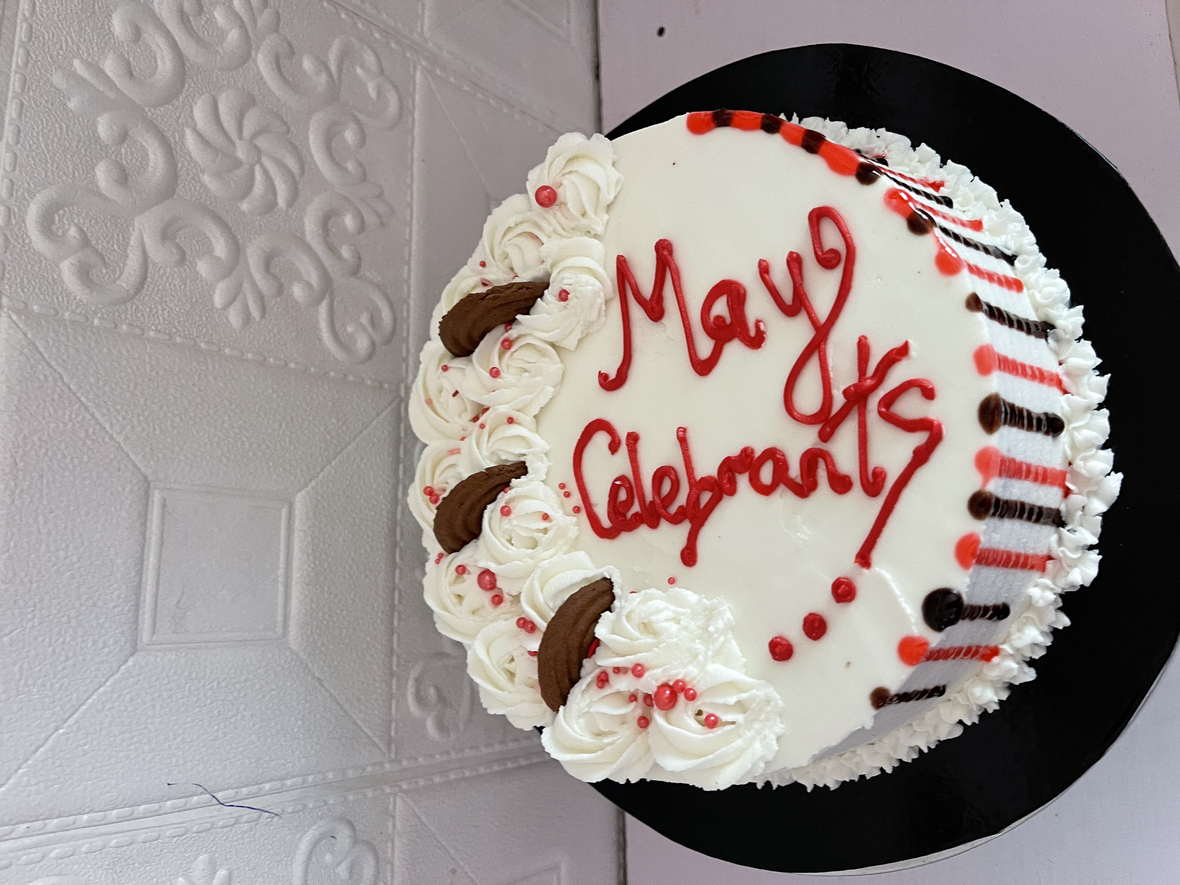 Celebration Cake & Smallchops Package