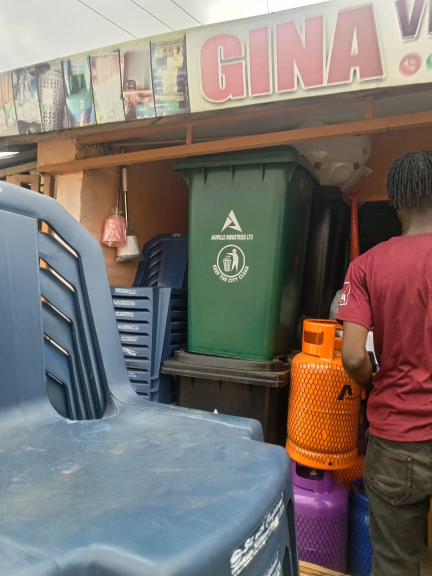 gas cylinder